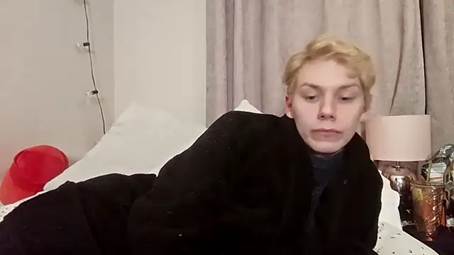 scottishtwink01 online show from January 6, 12:36 am