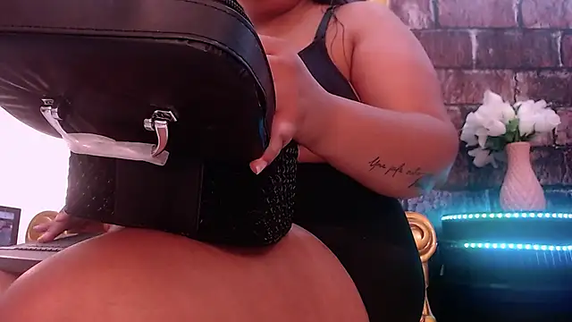 ValeryBerri online show from February 3, 12:21 pm