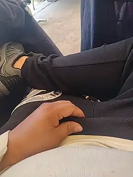 Santiagoqro85 online show from December 4, 6:05 pm