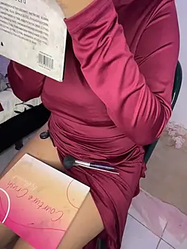 rhizanthella  online show from October 11, 2:15 pm