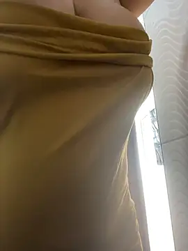 rhizanthella  online show from October 23, 7:56 pm