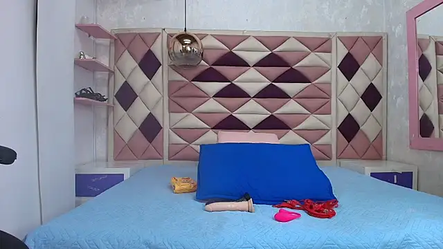 abbyrouss  online show from September 11, 3:06 am