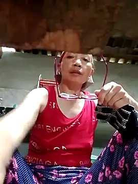 -Xuka-200 online show from September 28, 6:30 am