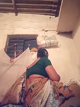 Snapshot of Notyriya7 chatting on March 31, 3:01 pm Notyriya7 online show from March 31, 3:01 pm