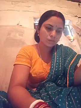 Snapshot of Notyriya7 chatting on April 5, 5:26 am Notyriya7 online show from April 5, 5:26 am