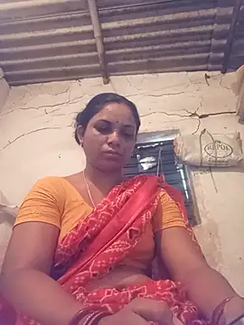 Snapshot of Notyriya7 chatting on May 19, 2:29 am Notyriya7 online show from May 19, 2:29 am