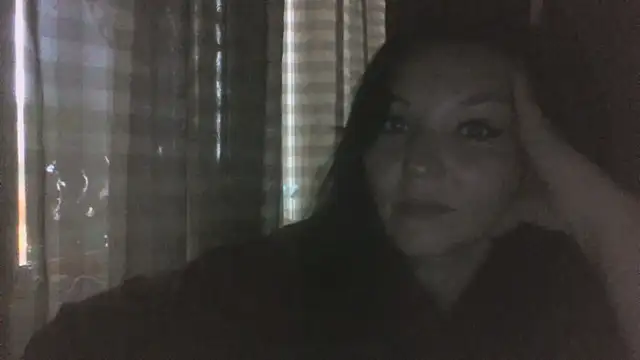 Snapshot of Breezy_88 chatting on October 11, 12:47 pm Breezy 88 online show from October 11, 12:47 pm