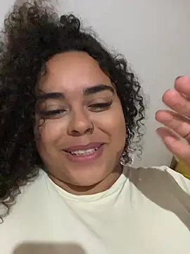 Snapshot of ___seusegredo chatting on March 19, 11:14 am seusegredo online show from March 19, 11:14 am