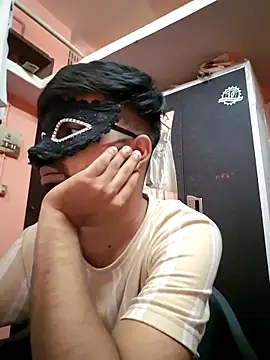 soniriyaa010101 online show from March 16, 2:10 pm