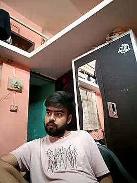 Snapshot of soniriyaa010101 chatting on March 28, 8:19 pm soniriyaa010101 online show from March 28, 8:19 pm