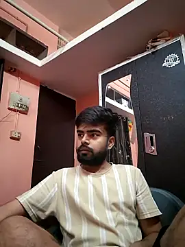 Snapshot of soniriyaa010101 chatting on April 22, 4:59 am soniriyaa010101 online show from April 22, 4:59 am