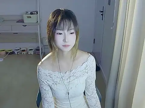 -lailai online show from September 12, 2:28 pm