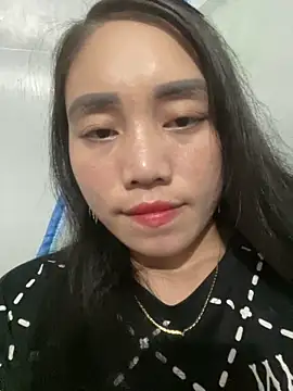 chipp-bong online show from September 25, 1:04 pm