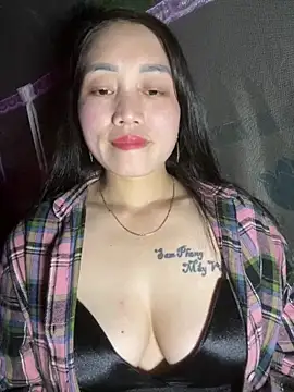 chipp-bong online show from December 18, 1:39 pm