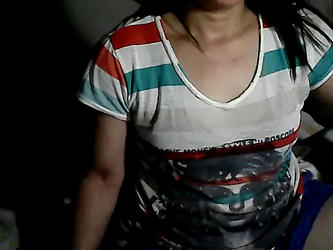 yoursPinayMama1682 online show from September 20, 12:11 am