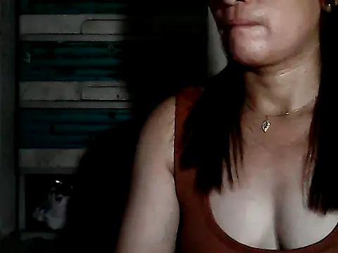 yoursPinayMama1682 online show from October 25, 1:07 pm