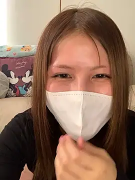 Snapshot of -Hikari-00- chatting on November 7, 4:34 am -Hikari-00- online show from November 7, 4:34 am