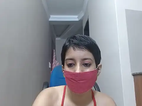 Snapshot of suzen_night chatting on November 20, 3:45 pm suzen night online show from November 20, 3:45 pm