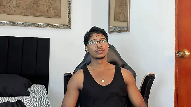 cassian gold online show from November 10, 8:30 pm