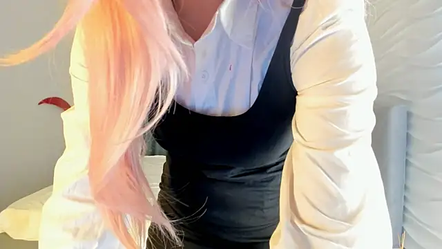 yanyaan online show from November 3, 3:41 am