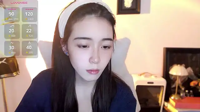 Wfrost0707 online show from December 4, 6:55 am