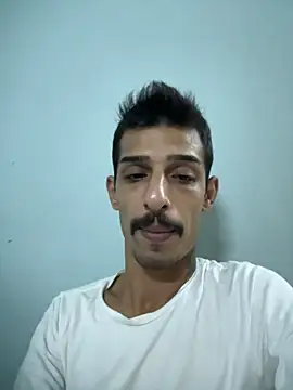 Snapshot of bisexevaa chatting on September 19, 7:58 pm bisexevaa online show from September 19, 7:58 pm