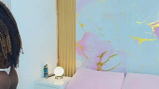 AlishaDixon online show from October 24, 11:39 am