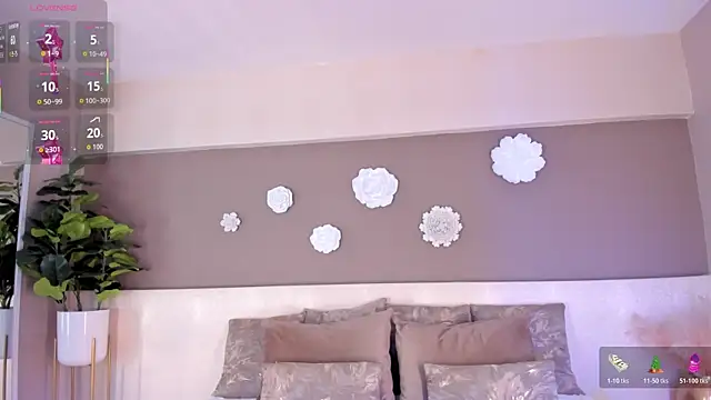 Snapshot of VictoriaShelby chatting on November 24, 11:54 am VictoriaShelby online show from November 24, 11:54 am