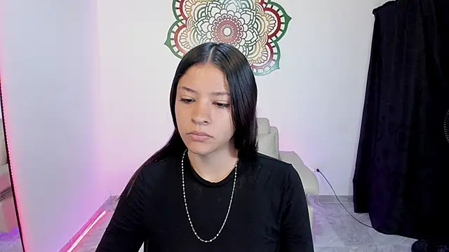 Candy fox 19 online show from July 30, 3:22 pm