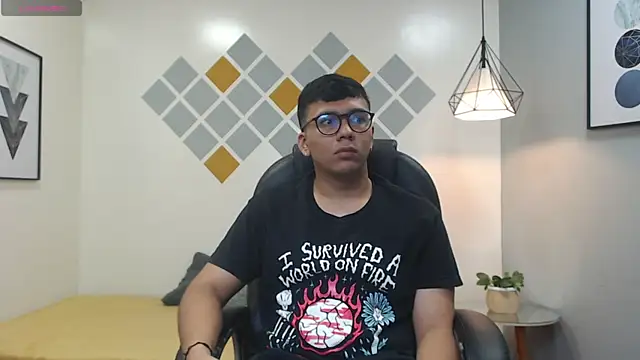 titanxero online show from September 22, 12:51 pm