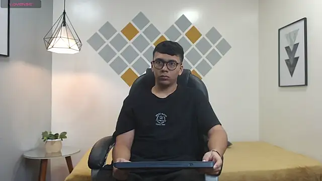 titanxero online show from September 24, 11:35 am