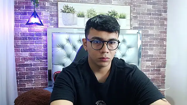 titanxero online show from October 1, 11:49 am