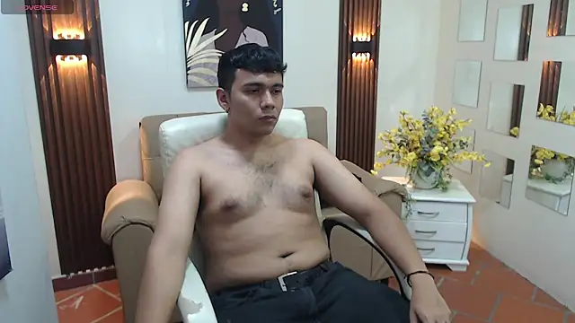 titanxero online show from October 16, 7:26 pm