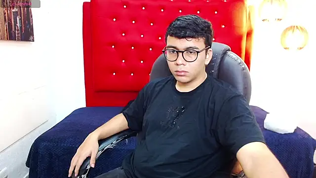 titanxero online show from October 28, 11:47 am