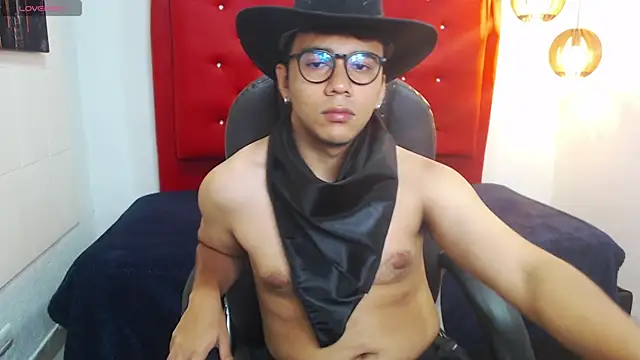 titanxero online show from October 29, 12:07 pm