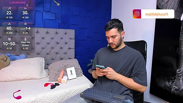 matti de lucaa online show from October 28, 3:47 pm