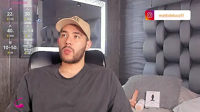 matti de lucaa online show from November 3, 5:36 pm