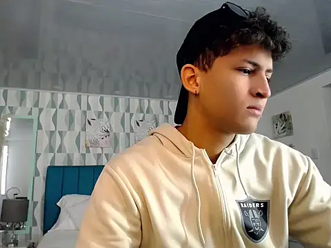 Axel savage online show from September 22, 12:07 pm