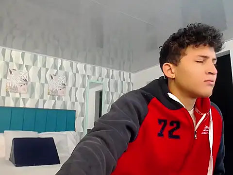 Axel savage online show from September 30, 12:32 pm