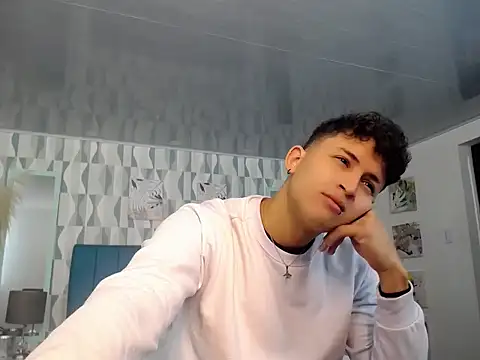 Axel savage online show from October 7, 12:02 pm