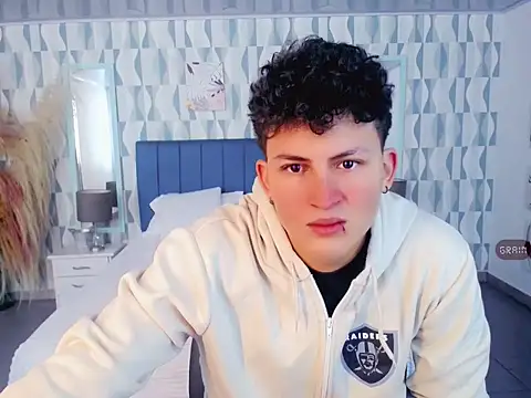 Axel savage online show from October 18, 12:06 pm