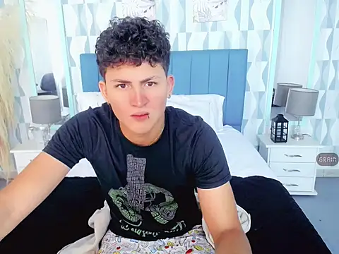 Axel savage online show from October 25, 12:02 pm