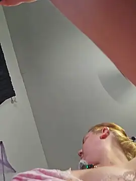 BabygurlJay online show from July 19, 2:37 am