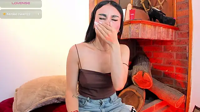 Snapshot of Babygemma chatting on July 6, 2:47 pm Babygemma online show from July 6, 2:47 pm