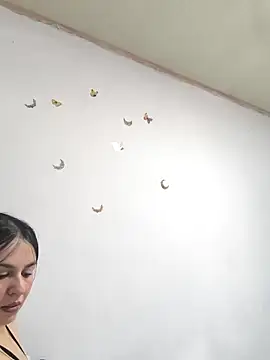 Snapshot of Daniela-rosee chatting on March 1, 6:54 pm Daniela-rosee online show from March 1, 6:54 pm