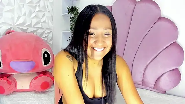 Snapshot of carlalee_e chatting on November 27, 7:05 pm carlalee e online show from November 27, 7:05 pm