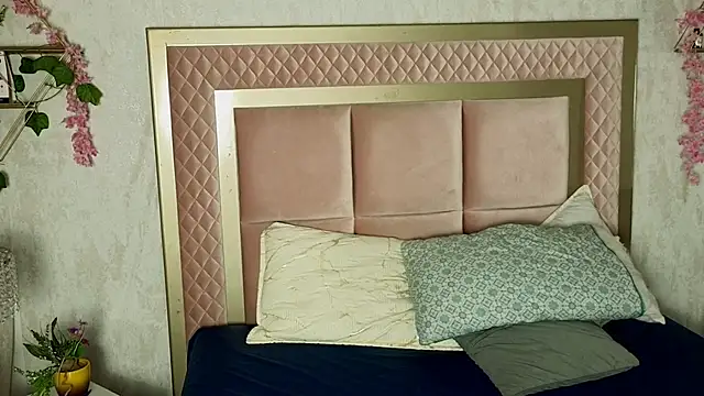 RobinBennett online show from February 5, 12:21 pm