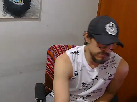 GuivernoStud online show from September 15, 4:23 am