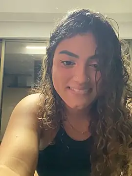 Snapshot of Salomeferreira_ chatting on September 23, 4:32 pm Salomeferreira  online show from September 23, 4:32 pm