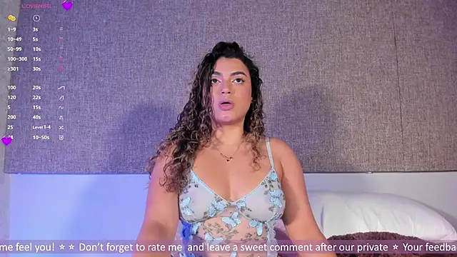 Snapshot of Salomeferreira_ chatting on October 18, 5:03 pm Salomeferreira  online show from October 18, 5:03 pm